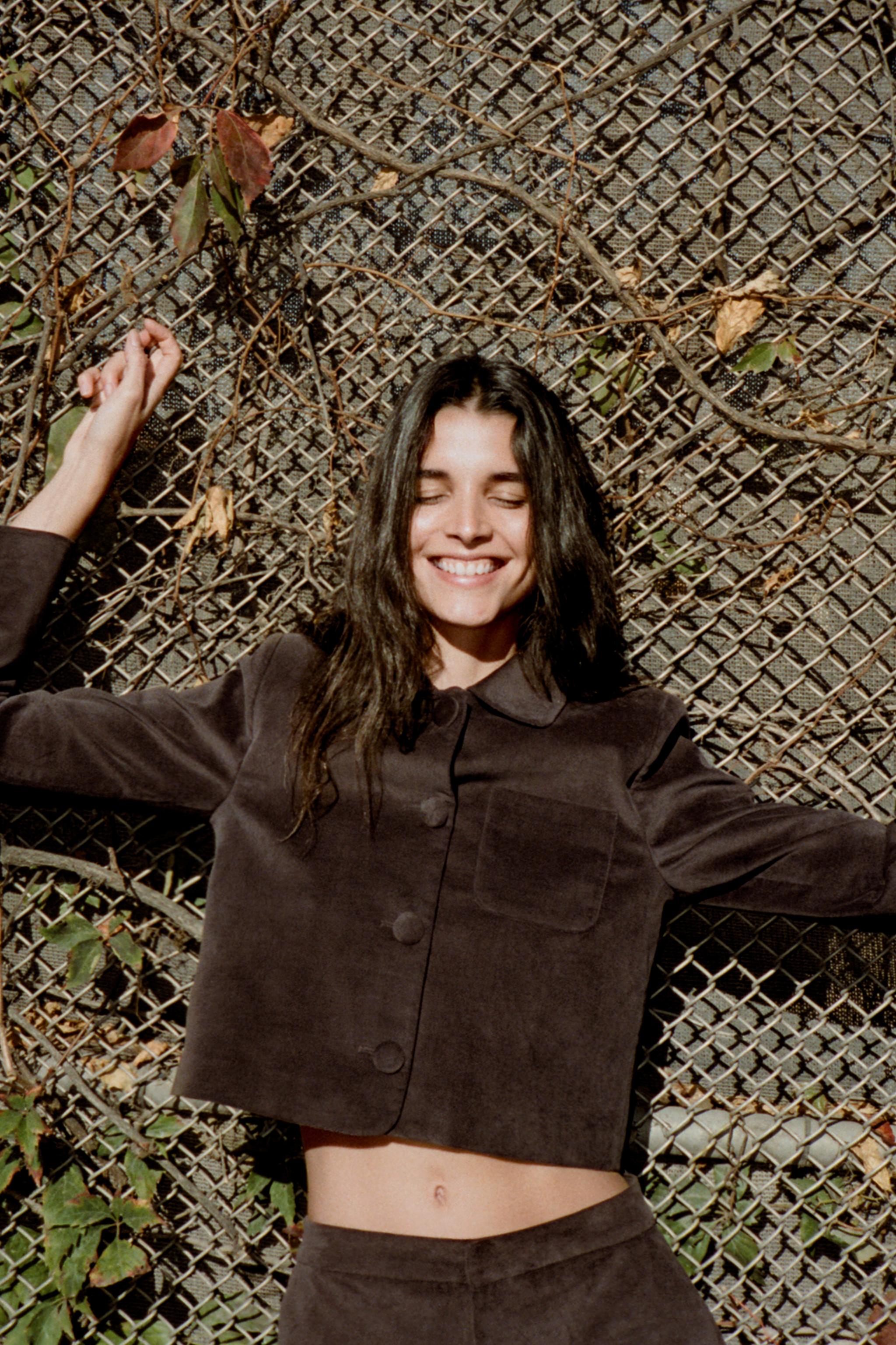 VESTE COURTE EN VELOURS